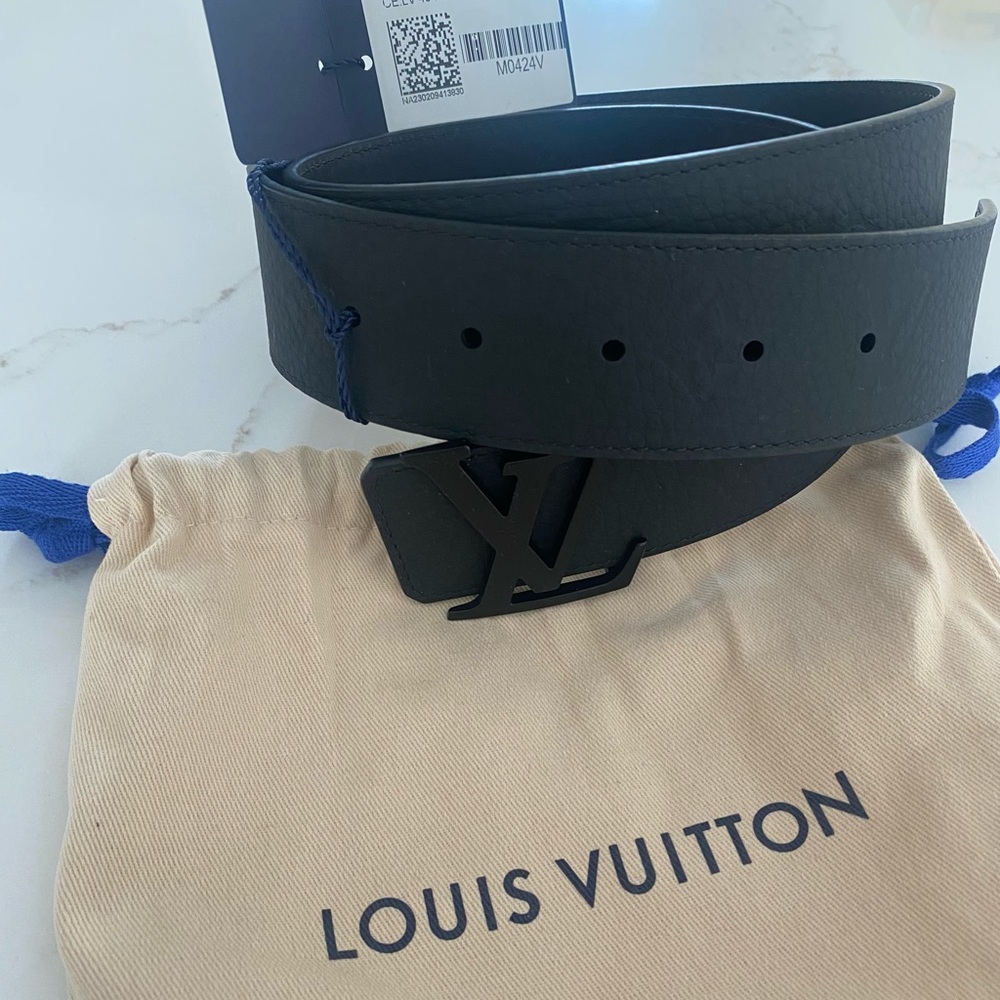 EUC Louis Vuitton belt